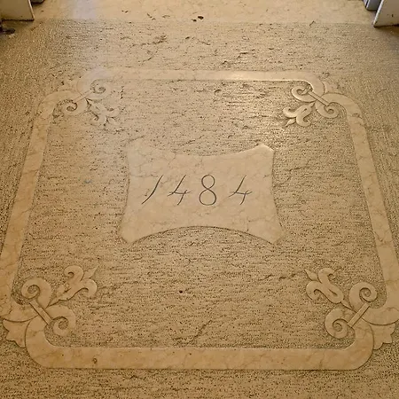 Ruga Giuffa Oda ve Kahvaltı Castello (Varese)